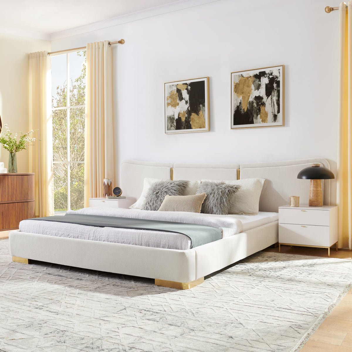 Homestyler Queen Chenille Platform Bed (Curved Headboard)